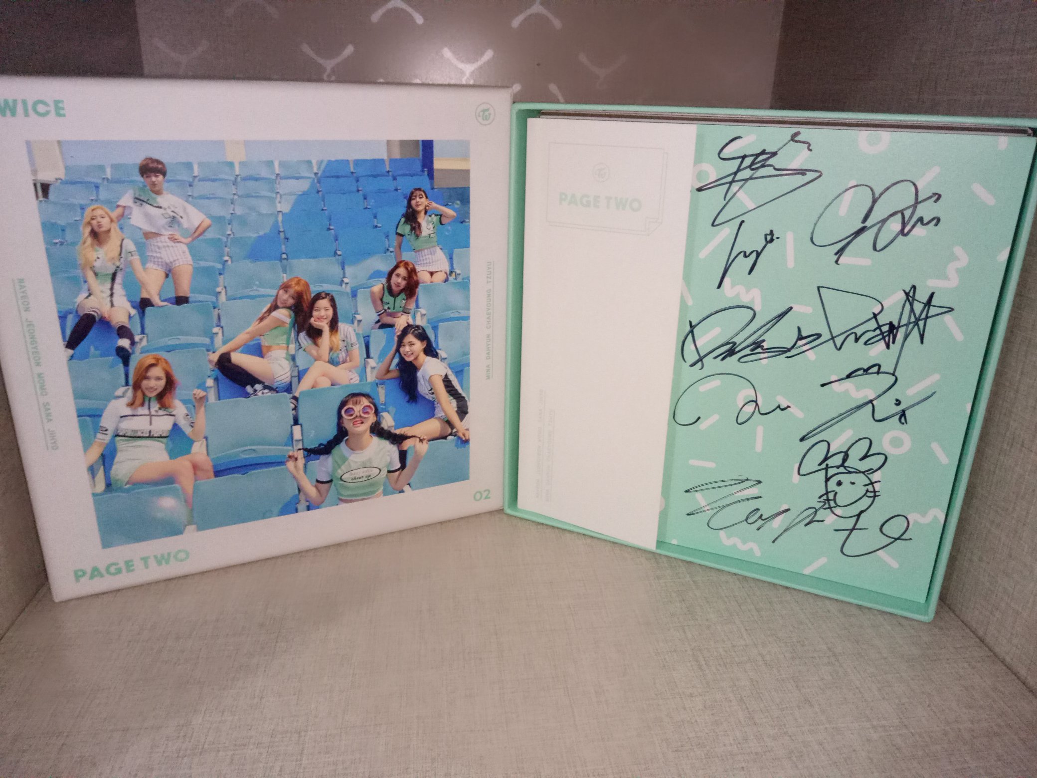 Photocardcollector Nfs Twice Page Two Signed Album The Second Mini Album Cheer Up Baby Cheer Up Baby Twice Twicepagetwo Twicecheerup Twicesignedalbum Twicemalaysia Nayeon Jeongyeon Sana Jihyo