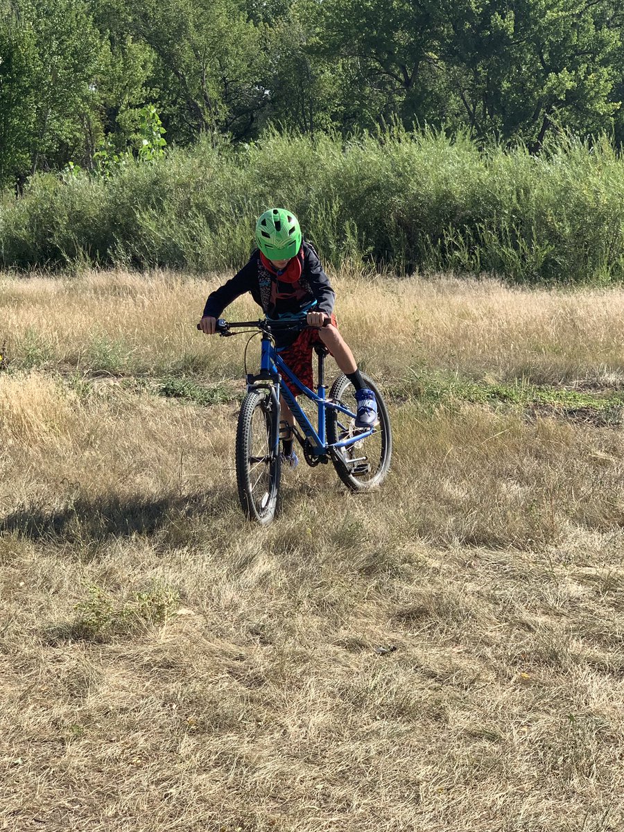 slbradley6's tweet photo. Outdoor Ed Rocks #heritageexplorers https://t.co/nAeggKNOeW