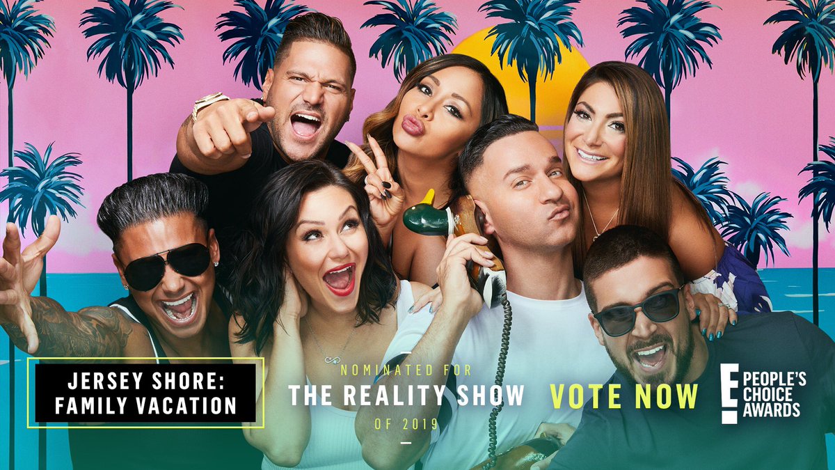lauren_pesce's tweet photo. #JSFamilyVacation is nominated for E! @peopleschoice Reality TV of 2019! 🙋🏼‍♀️ We can only win with your support! Vote now 💜 #LinkInBio https://t.co/GE0zfRIV3x