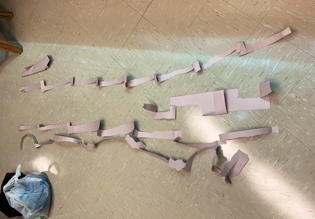 mrsmoz_mes's tweet photo. How long can you make one piece of paper? #teamwork #firstdayofsixthgrade https://t.co/elXOSgxYON