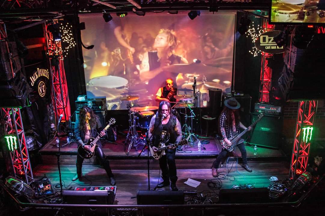 AngerRise's tweet photo. On Stage! Follow us in Instagram: @angerrisebandofficial #ignitetheanger https://t.co/VVWcedx6T3