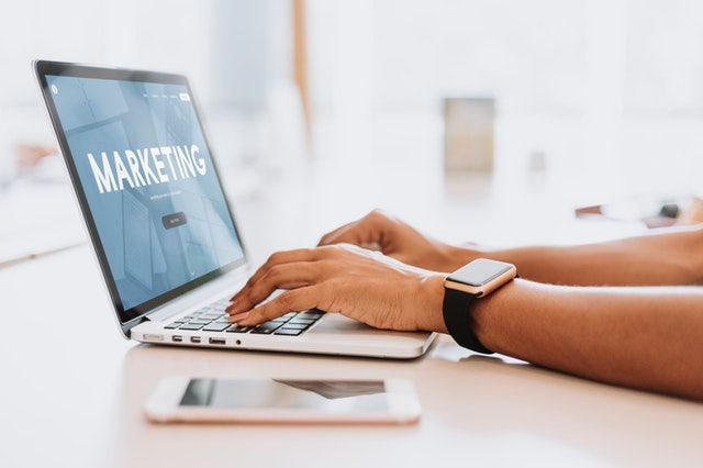 MosClement's tweet photo. Write in-depth blogs that add value to the reader. It will make you more credible to your audience and prospective clients. https://t.co/SP7Y4yfSfI via @mossclementk #freelancewrtingjobs #freelancewriters #freelancewritingtips https://t.co/TzQNaYtLSG