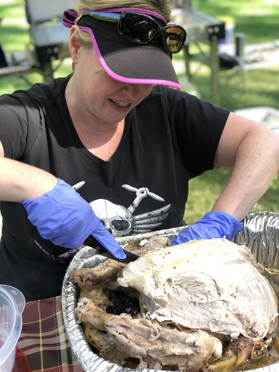 Thanks again #cowboy #chef @tori_techcorner!  She cooks a mean bird! #midwestdroneracing #guerrillafun #thanksgivingdinner #onlocation #family #fun #droneshoot #flyon #scarymovie #masterchefskills #yo