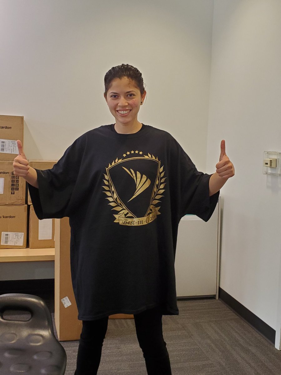 1EstebanAcuna's tweet photo. First the #DogTags and now awesome #Shirts Thanks @tracySprint and @mark_nachman for the awesome shirt. We got a 4X so we had to have some fun with it! #PerformanceMatters #GoldStatus #RetailFun #SprintFun #BestInClass #RolePlay #DogTags https://t.co/AJgetOZoZf