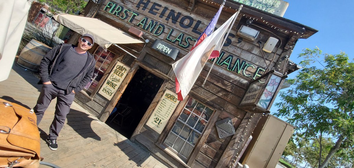 eric_kavanagh's tweet image. Living the good life with #dutyfree at #dataopssummit @UCCalEngineer