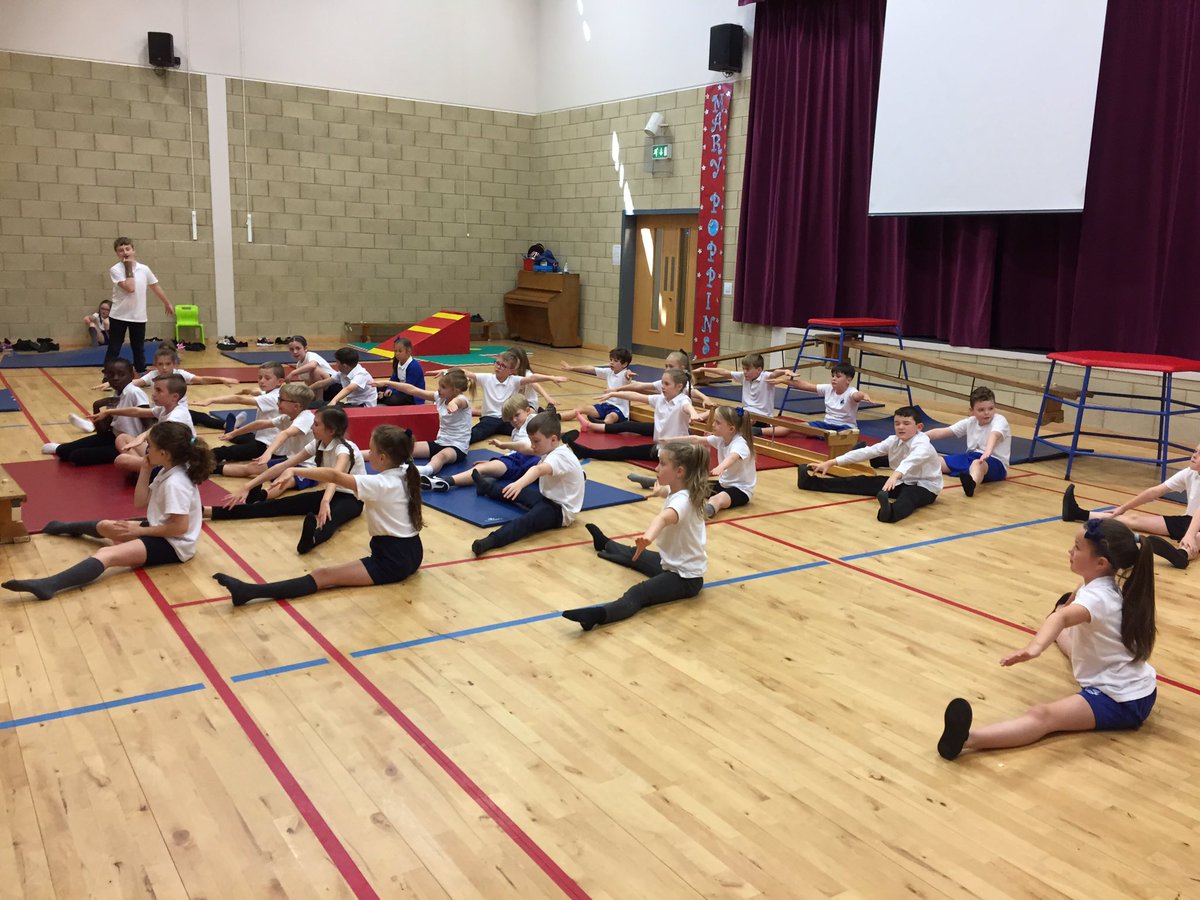 Mrs_Wilson1979's tweet image. What an exciting afternoon with Primary 5.  They impressed me with their flexibility, strength, balance and control.  The sequences created today were fabulous! @calderbridgeps #activecalderbridge #balanceandcontrol #flexible #strong