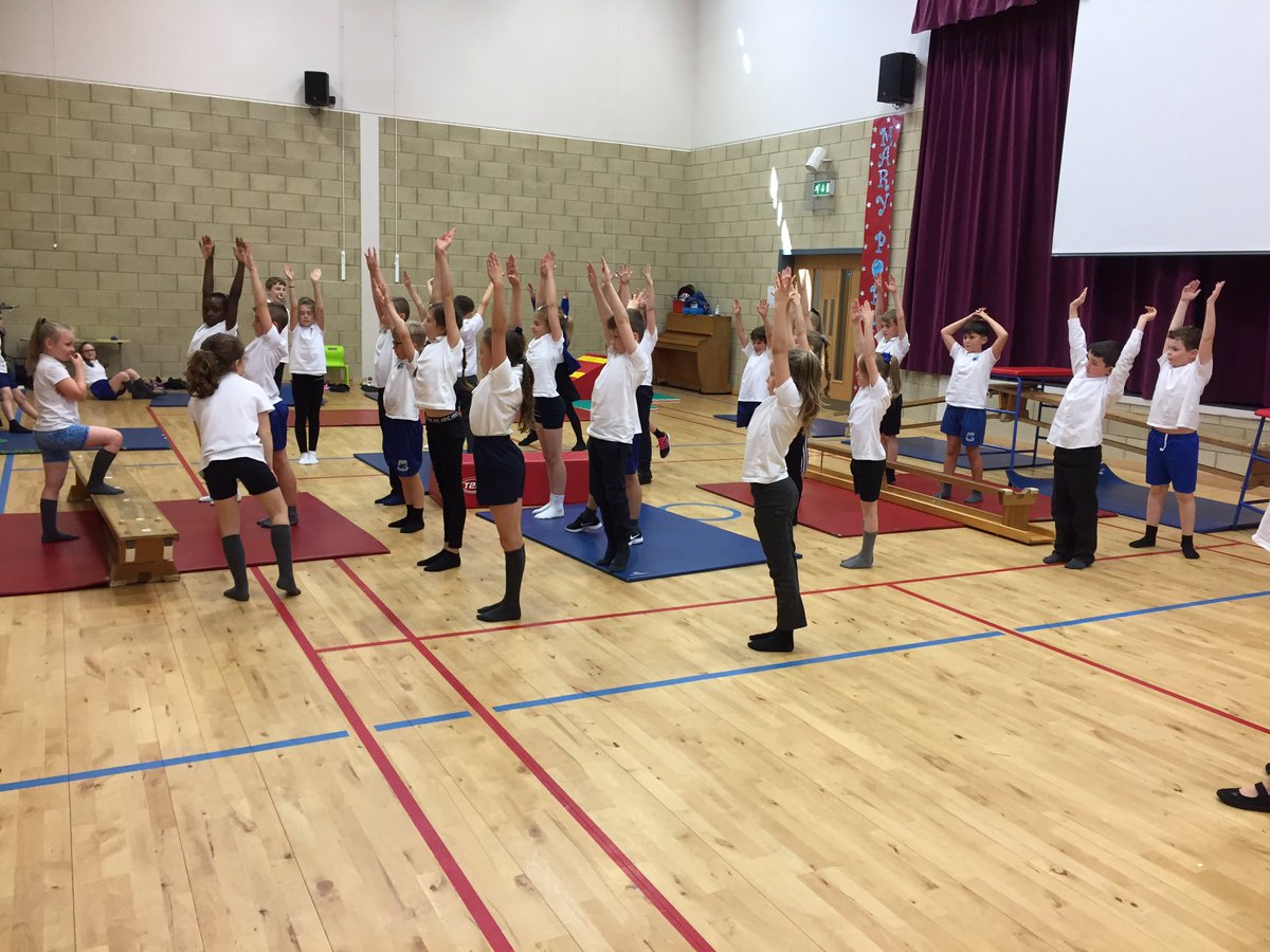 Mrs_Wilson1979's tweet image. What an exciting afternoon with Primary 5.  They impressed me with their flexibility, strength, balance and control.  The sequences created today were fabulous! @calderbridgeps #activecalderbridge #balanceandcontrol #flexible #strong