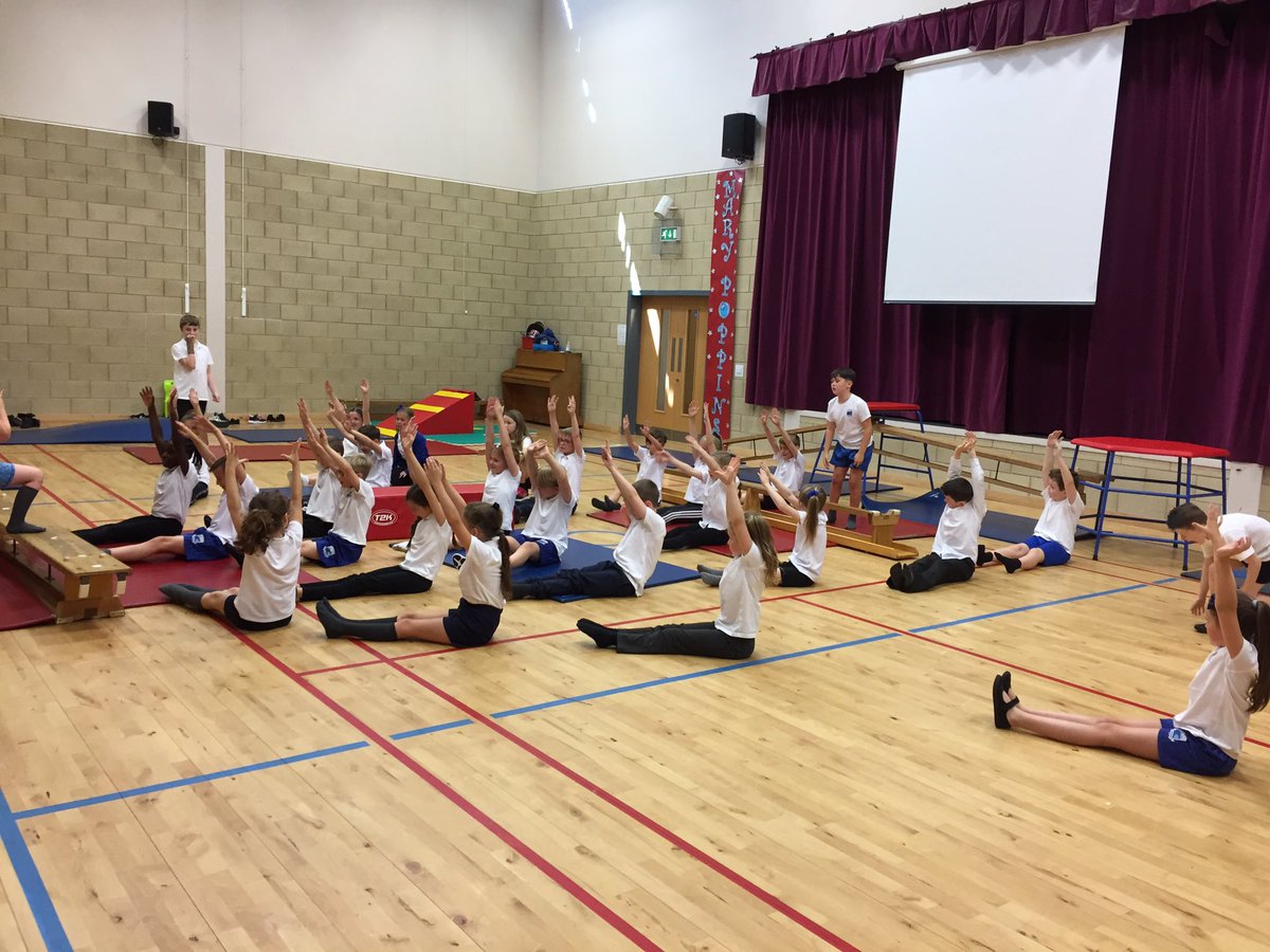 Mrs_Wilson1979's tweet image. What an exciting afternoon with Primary 5.  They impressed me with their flexibility, strength, balance and control.  The sequences created today were fabulous! @calderbridgeps #activecalderbridge #balanceandcontrol #flexible #strong