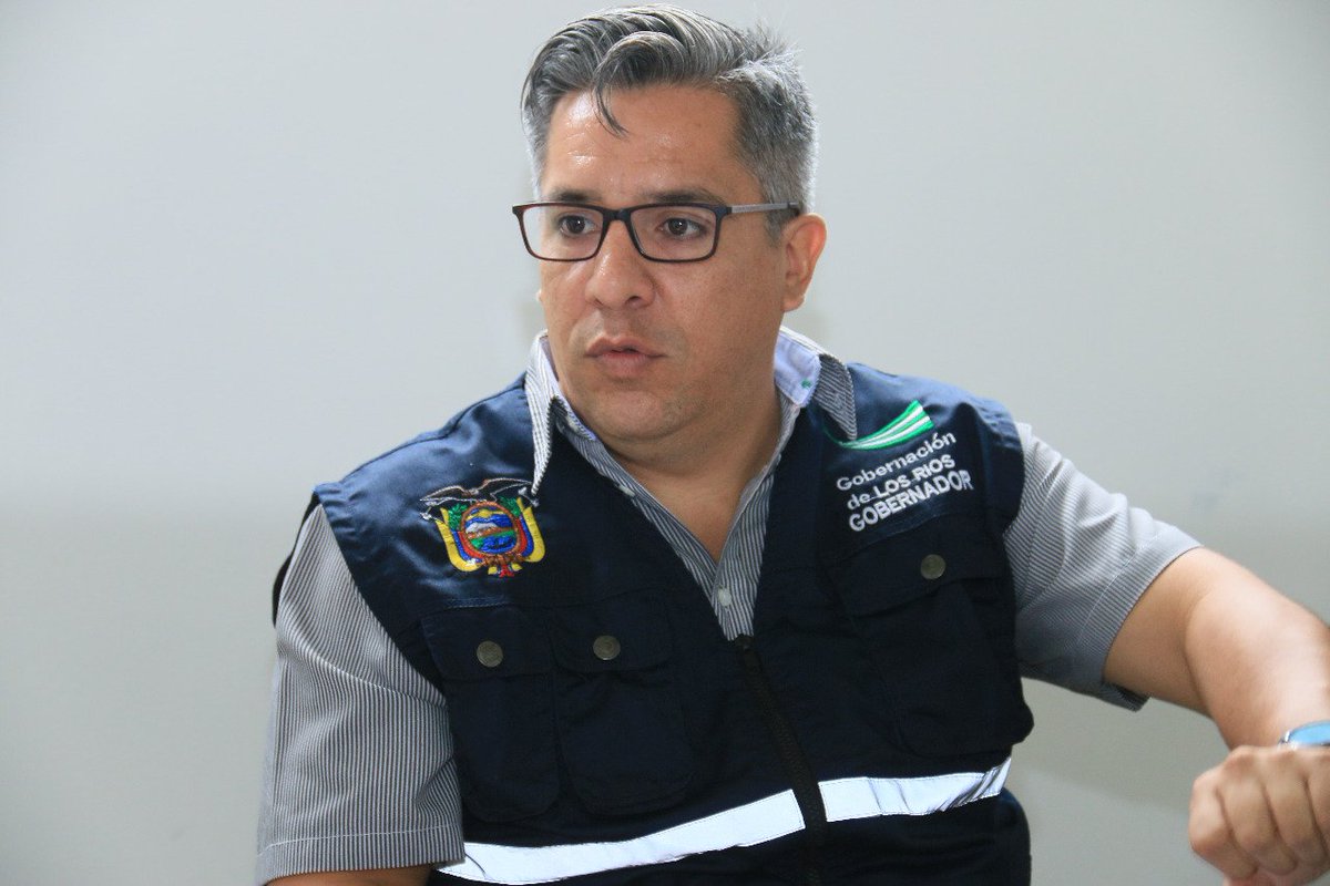 DrCamiloSalinas's tweet photo. La #SeguridadCiudadana es un compromiso de todos! Hoy nos reunimos con la Alcaldesa de #Baba, Sonia Palacios, con quien junto a funcionarios del sector Justicia y Policía Nacional, articulamos varias acciones que fortalezcan la seguridad de la "Noble y Torera Baba" @Lenin https://t.co/9Ejpq8hu6H