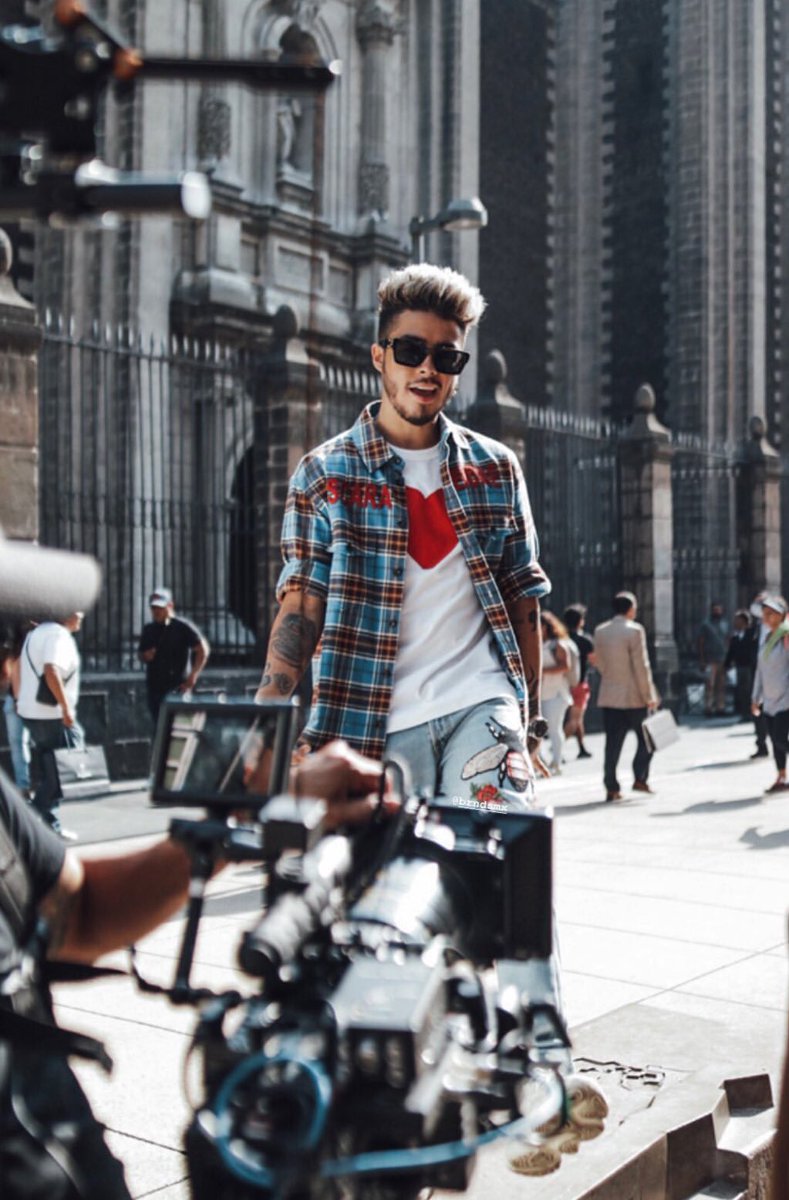 mariobautista_ tweet picture
