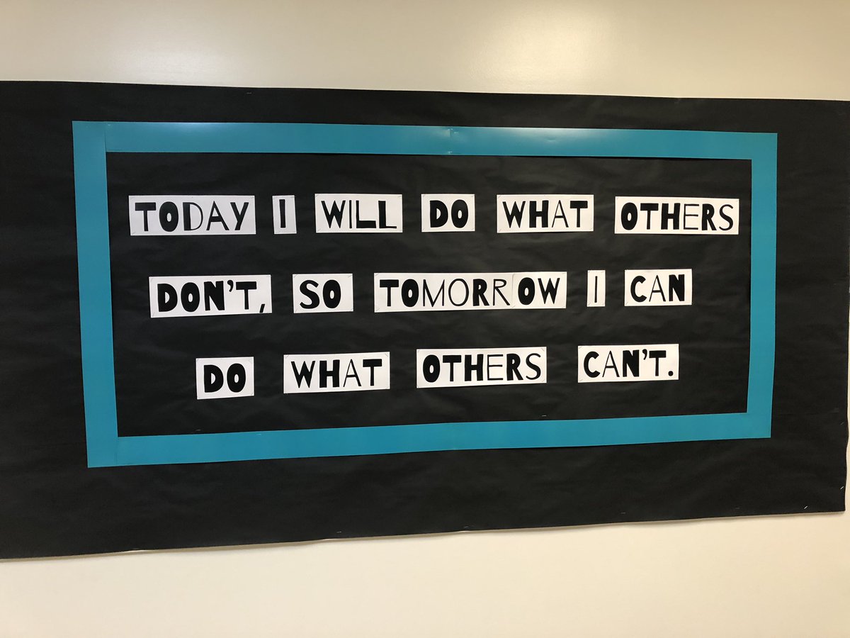 eagles_ems's tweet photo. Evergreen students enter the hallways with Eagle pride, believing in themselves and each other! https://t.co/lheDlZT7sg