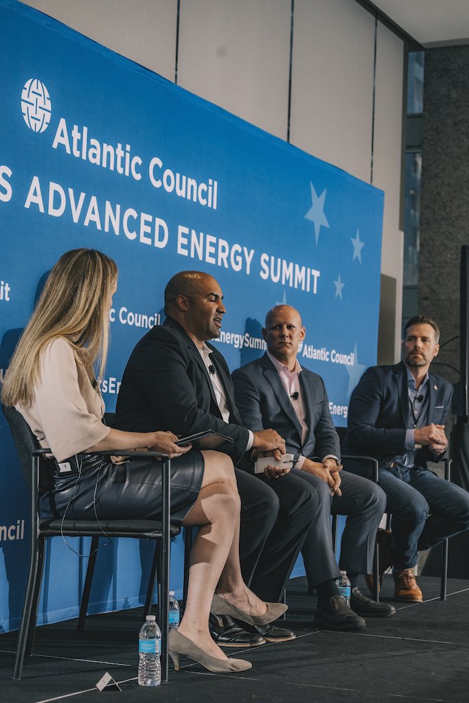OperationFree's tweet image. Last month @operationfree hosted a panel with @ACGlobalEnergy with veterans who are leading in the clean energy space. Check out @vets_energy founder and Truman member @MischDR’s piece #ClimateTownHall energynews.us/2019/03/14/wes…