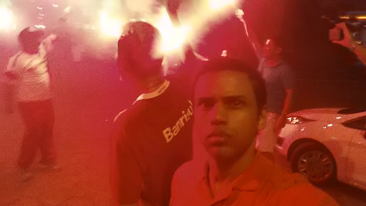 gegeSCI91's tweet photo. Indo pra casa depois dessa partida maravilhosa...
#VamoInter
#TeAmoInter
#AcreditarAteOFinal https://t.co/sGINuX7xEU