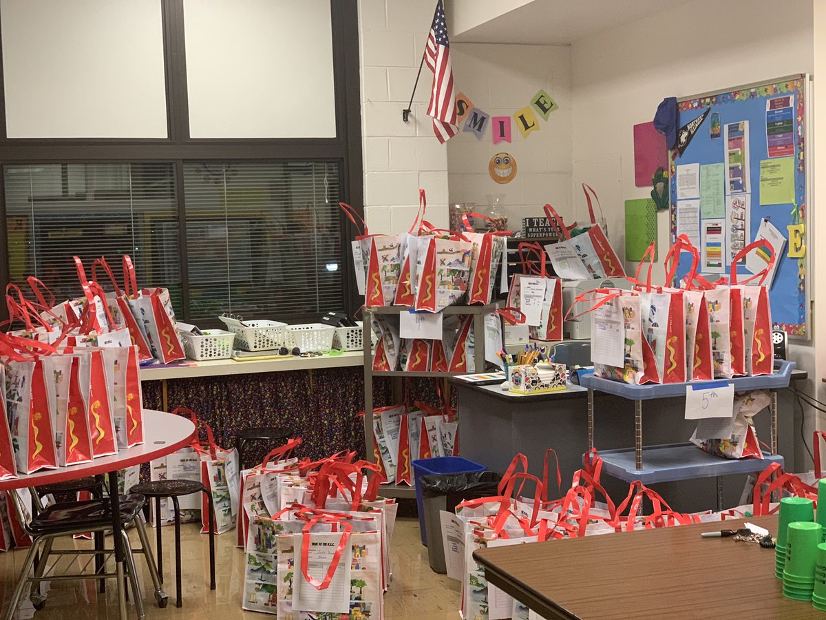 LeydenTwpRec's tweet photo. Shirts or sorted and ready to go! Can’t wait to see the “sea of green” shirts Sunday morning! #TrekToTheREC #5k #d83shines #leydenpride #LeydenFun #WeAreLeyden #Recreation #Education #Community https://t.co/lx3P7mCODE