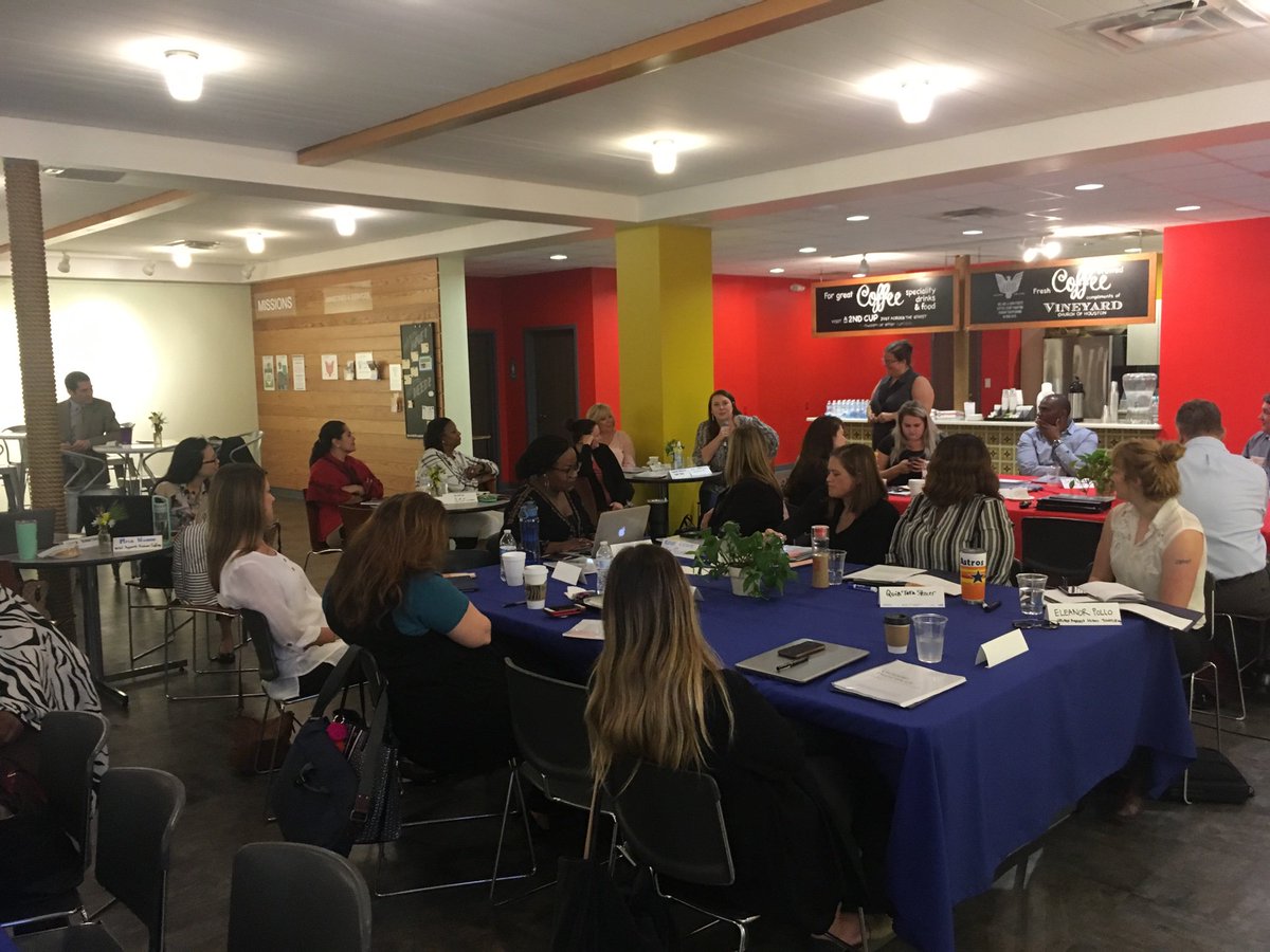 GretchenMHunt's tweet photo. Excellent time training on Guiding Principles for Agencies Serving Survivors of Human Trafficking in TX with Governor’s Office on Human Trafficking &amp; other partners. @CC_Louisville @kyoag @texasgov #VictimCentered #TraumaInformed https://t.co/81580TXn2C