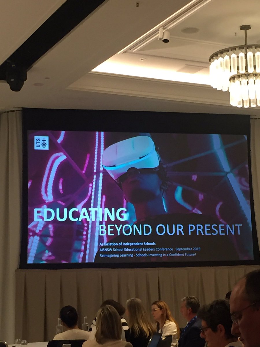 janehunter01's tweet image. Taking her ideas for a walk @louisemcwhinnie looking forward to hearing this keynote. @UTSEngage @AIS_leaders #aisreimagining #bcii @STEMed_fUTureS @UTSfutures