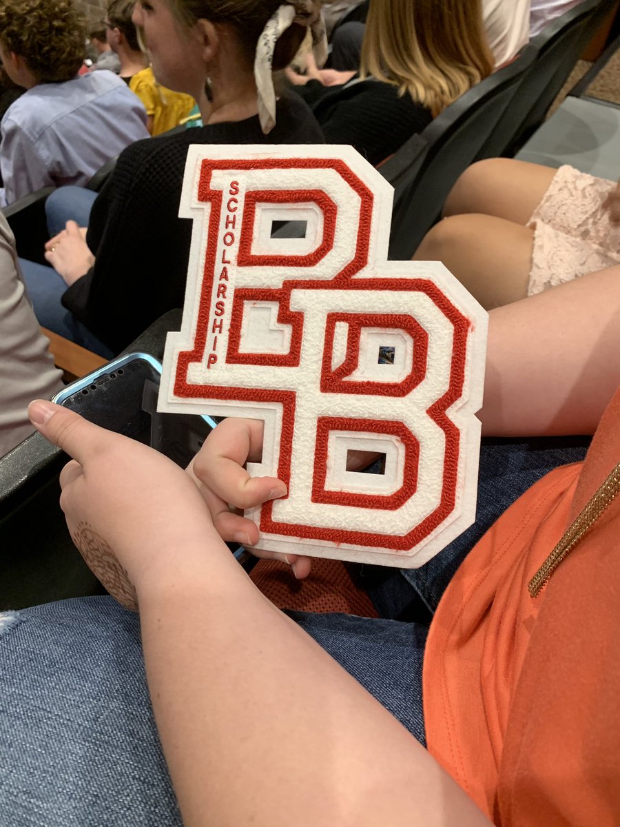 MGraham_34's tweet photo. Congrats to Payton for obtaining a 3.5 GPA or higher for her Freshman year. She received her award this evening at BBCHS. https://t.co/VTCfldleTC