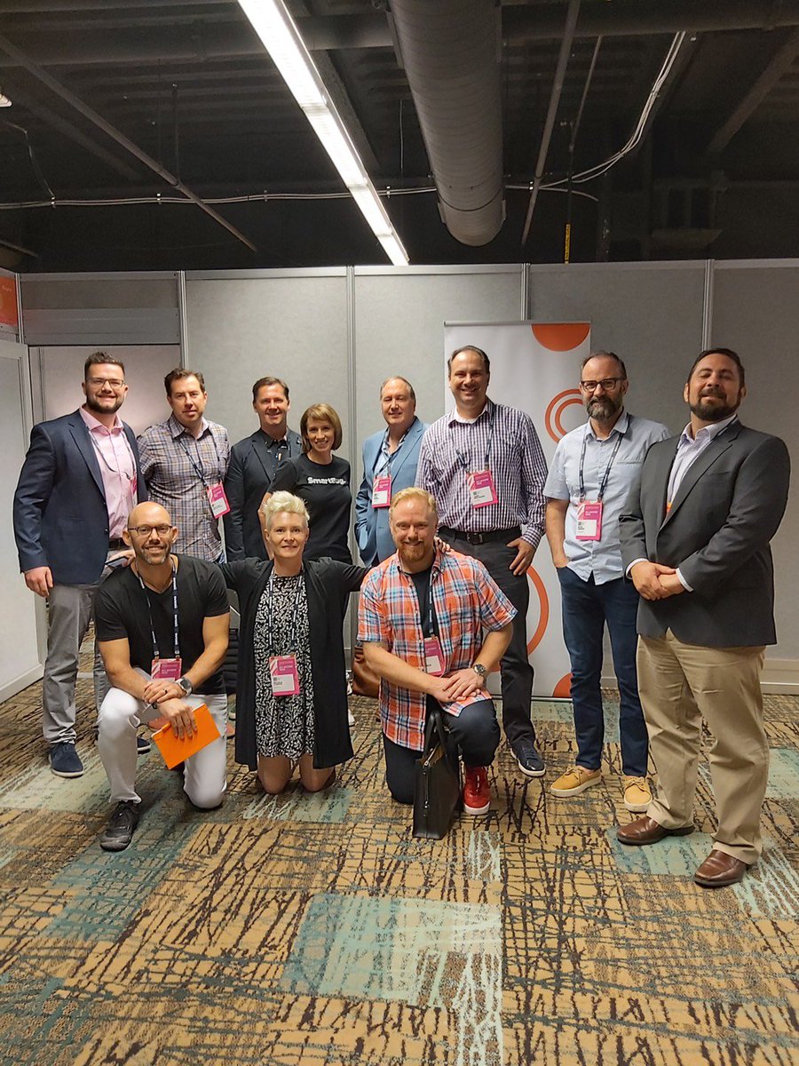 SmartBugMedia's tweet image. Another amazing day at #INBOUND19! 

Our VP of Sales and Marketing, @jenspencer met with a group of North America and Australia partners to discuss inbound strategy. #SmartBug #IntelligentInbound #InboundMarketing