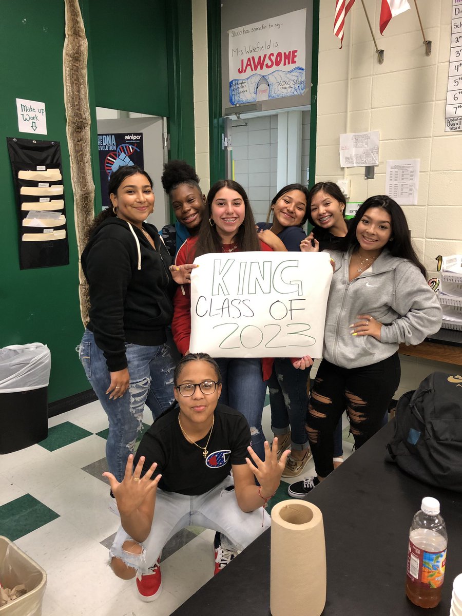 khs_freshmen_council tweet media