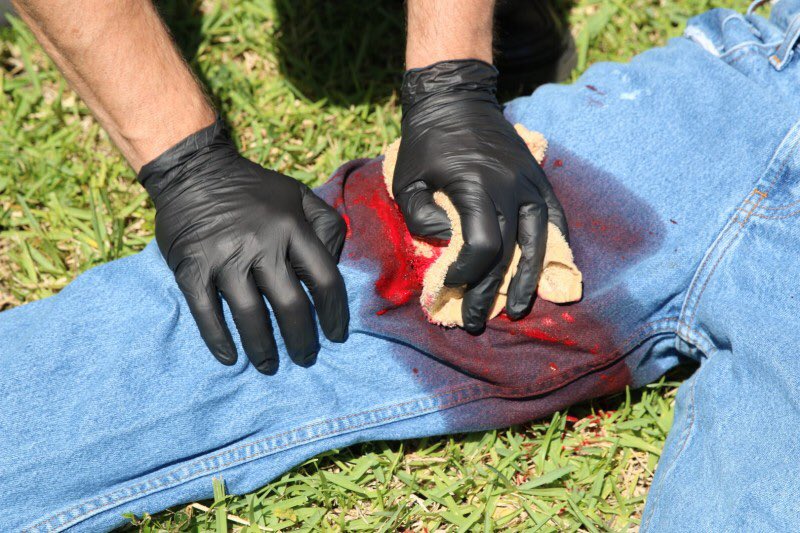LoneStarGRights's tweet photo. Are you #FullyPrepared?

✅ Gun for BEFORE there is a threat👍🏻
✅ Training with gun for DURING a threat😎
❓First aid kit to render aid to injured AFTER the threat? 🤷🏼‍♂️

Join LSGR to get 20% off at MyMedic, &amp; 3 will get a free MyMedic Kit! #FirstAidSaves

https://t.co/Iub3xdBr3i https://t.co/OBBBk7Dnjp