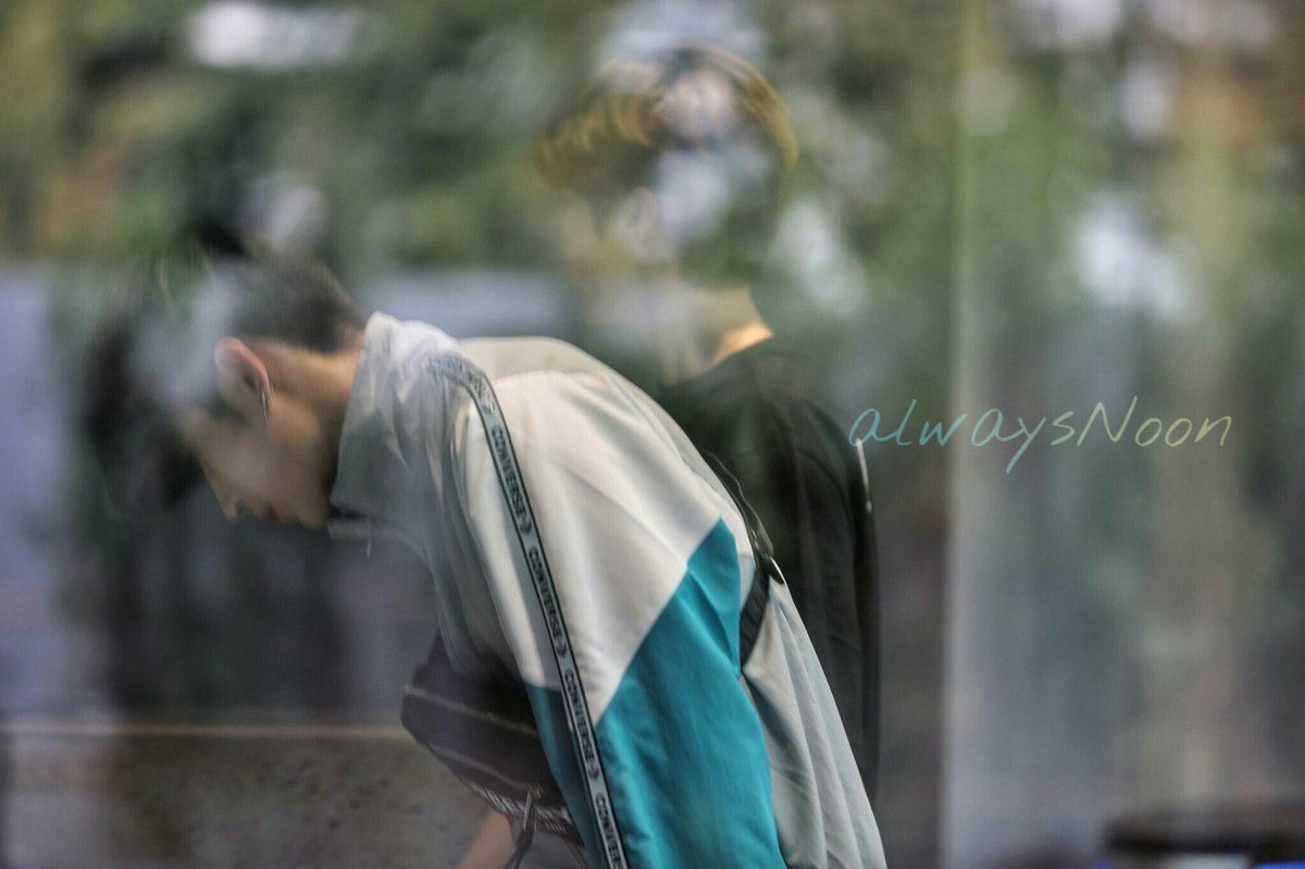 🌹❥윤지성㋛ tweet media