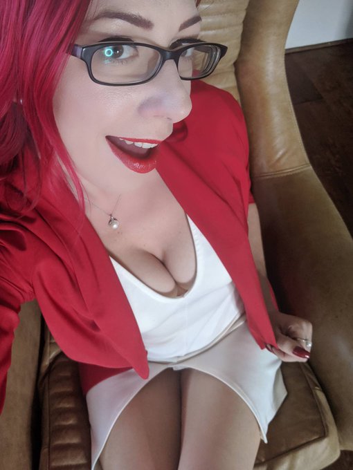 SammyDoesVegas ✨️ FemDom