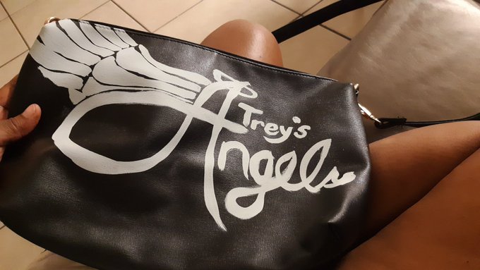 Michael kor's and @TreySongz Treys Angels purse! I just gave myself life! https://t.co/NY1ihlvpbx<a class="tags" target="_blank" title="On Twitter" href="/?out=eyJ0eXAiOiJKV1QiLCJhbGciOiJIUzUxMiJ9.eyJpYXQiOjE3MjY3NTY0NDAsImlzcyI6InR3cG9ybnN0YXJzLmNvbSIsIm5iZiI6MTcyNjc1NjQ0MCwiZXhwIjoxNzU4MjkyNDQwLCJyZWRpcmVjdF91cmwiOiJodHRwczovL3R3aXR0ZXIuY29tL1RyZXlTb25neiJ9.impotDt5JtsZYT1MlycVLA4FwdfprU29-r0gvFb0hz99vHtuJoYWkx_tIHURteIlioSQ7RZ0hFcs8xjwqzPtNA">@TreySongz</a><a href="/tag/artist"class="tags"><span>#artist</span></a><a href="/tag/artistsofinstagram"class="tags"><span>#artistsofinstagram</span></a><a href="/tag/artistontwitter"class="tags"><span>#artistontwitter</span></a><a href="/tag/artistofthesummer"class="tags"><span>#artistofthesummer</span></a>
