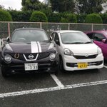 免許センターの駐車場でこれはありえない!？隣の車が幅寄せしすぎ!