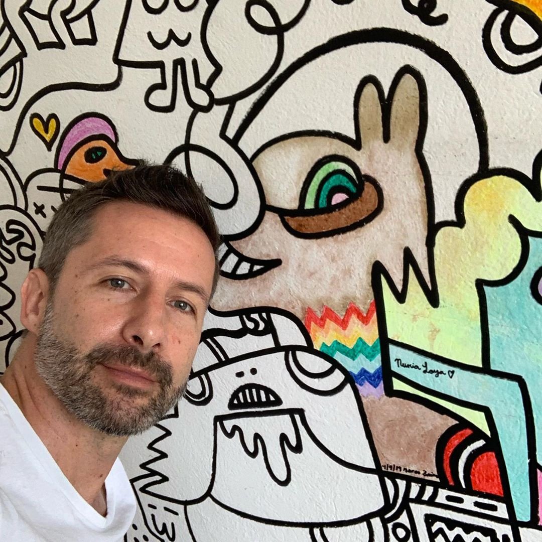 marco_zunino's tweet photo. Hoy pinté una Llama peruana en la pared de mi manager @MoranVidal Qué tal me quedó? #llama #peru #peruvianactor #cdmx https://t.co/8im0kaGCBI