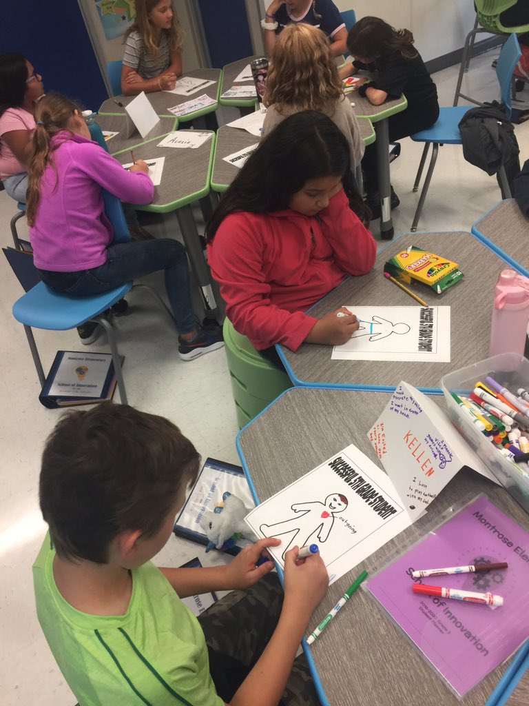 whibennett's tweet image. From Successful Student to a Classroom Carousel... it’s been a great start and it’s going to be a wonderful year! #theMESway #AVIDelementary