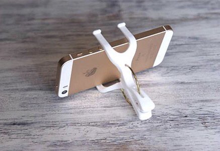 スマホを立てかけるためのもの a00629.jpg