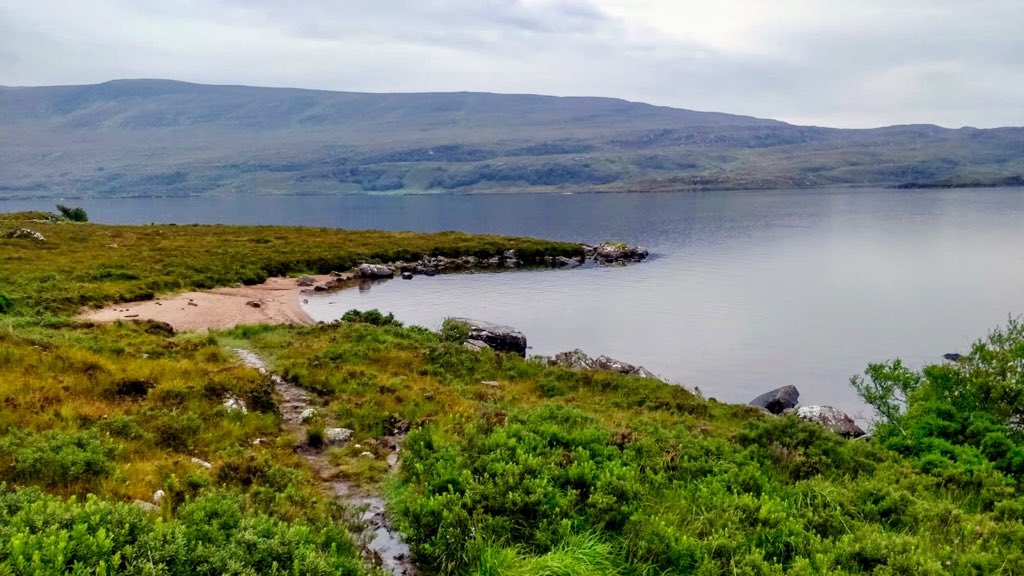 Perfect peace on the lovely little beach, North of Scotland, have a great Thursday! @ThePhotoHour @EarthandClouds @StormHourMark @BBCScotWeather @Scotland @VisitScotland @metoffice @BBCWthrWatchers #loveukweather #ThursdayThoughts