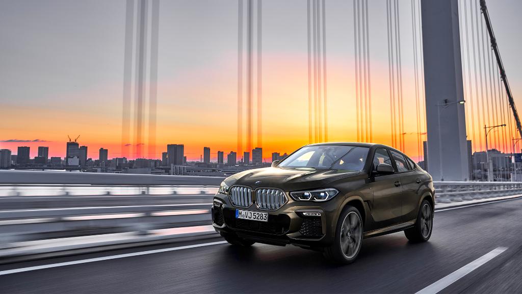 A sunset state of mind.
With the epitome of muscle-rides. The all-new #BMW X6.

#TheX6
b.mw/disclaimer_X6M…