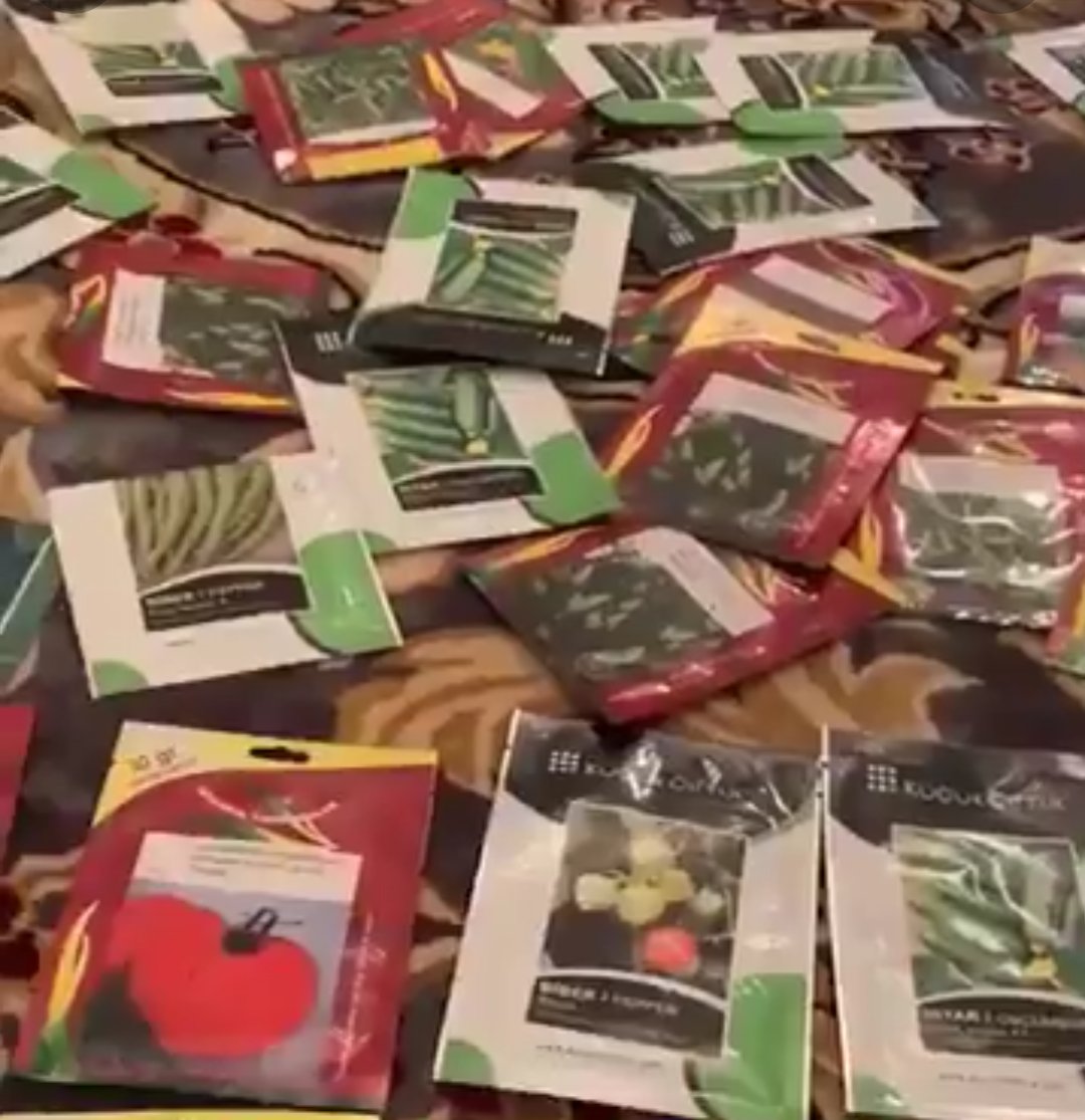 بمناسبة دخول ( الموسم الزراعي ) 🌾🌿

تعرف على انواع ( البذور ) ومسمياتها

والنافع منها 👍🏻 والغير نافع...