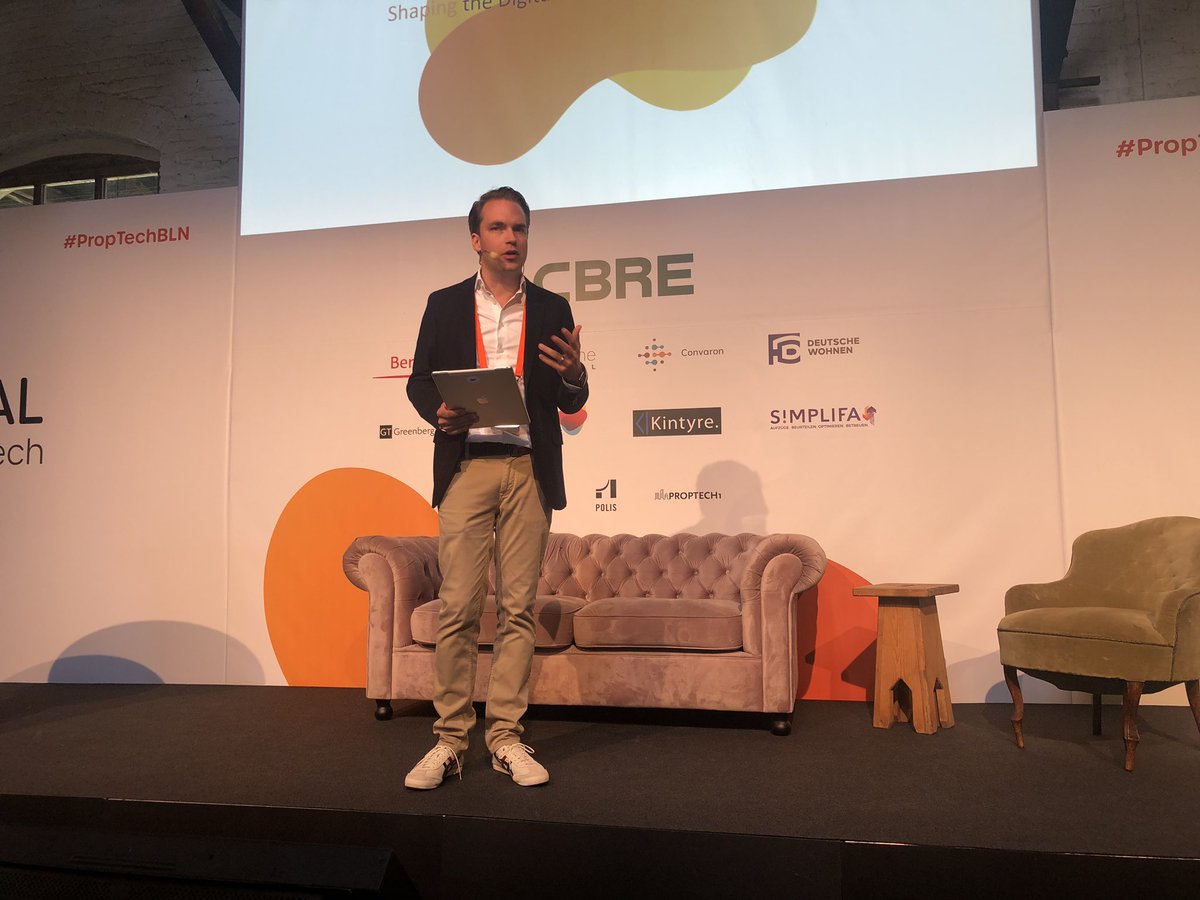 BerlinVC's tweet image. “Welcome to the titanic” ;-) @Ubach_Utermoehl opening words on RE incumbents still lacking sense of urgency regarding (digital) transformation @realproptechcon #proptechBLN #proptech