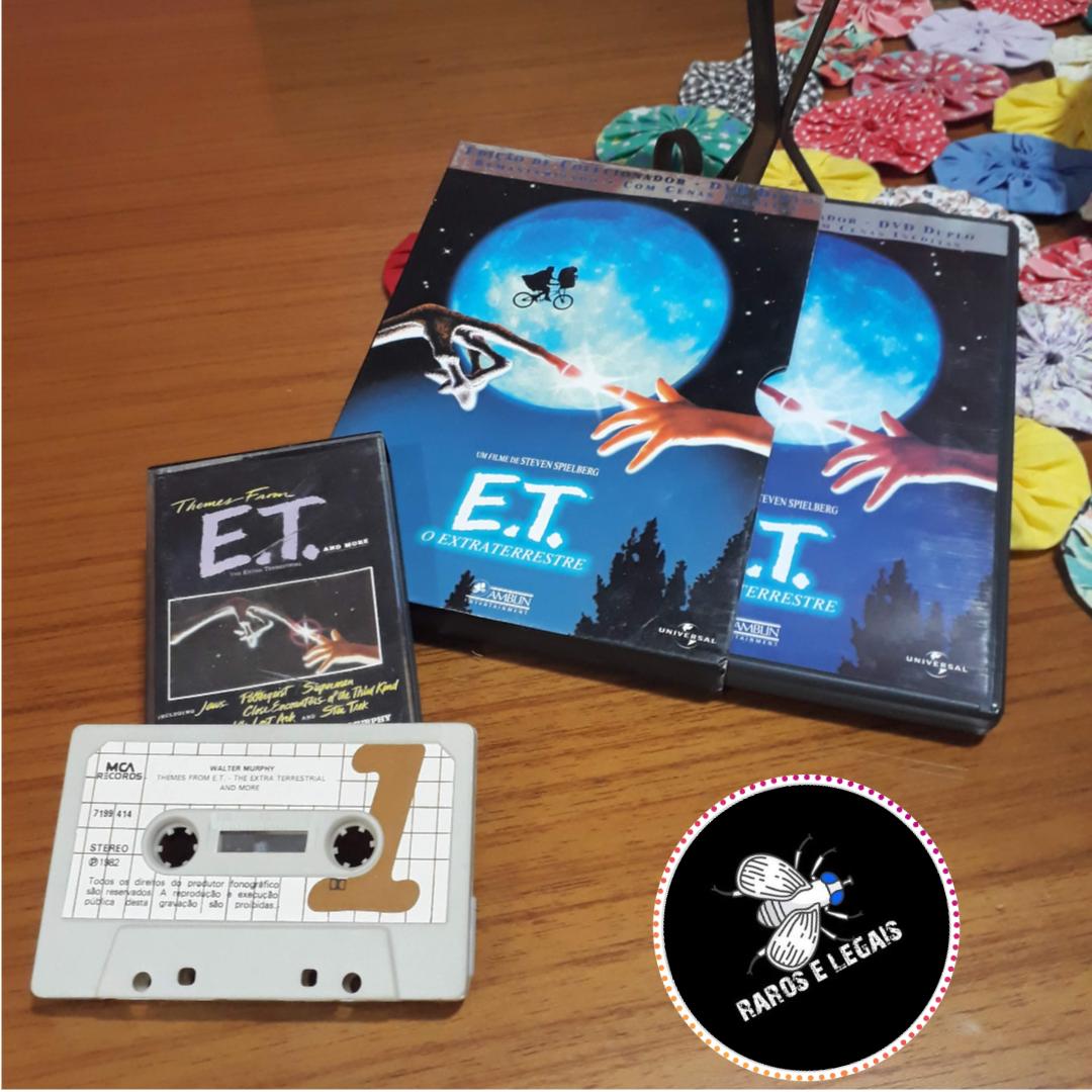 raroselegais's tweet photo. Olha esse achado! trilha sonora do filme ET em fita K7 e o filme em DVD duplo com diversas informações e imagens extras!

Falta o VHS! legal heim!

#et #etfilm #raridade #filmeet #etoextraterrestre #trilhasonora #k7 #dvd https://t.co/UfXOoAJZwD