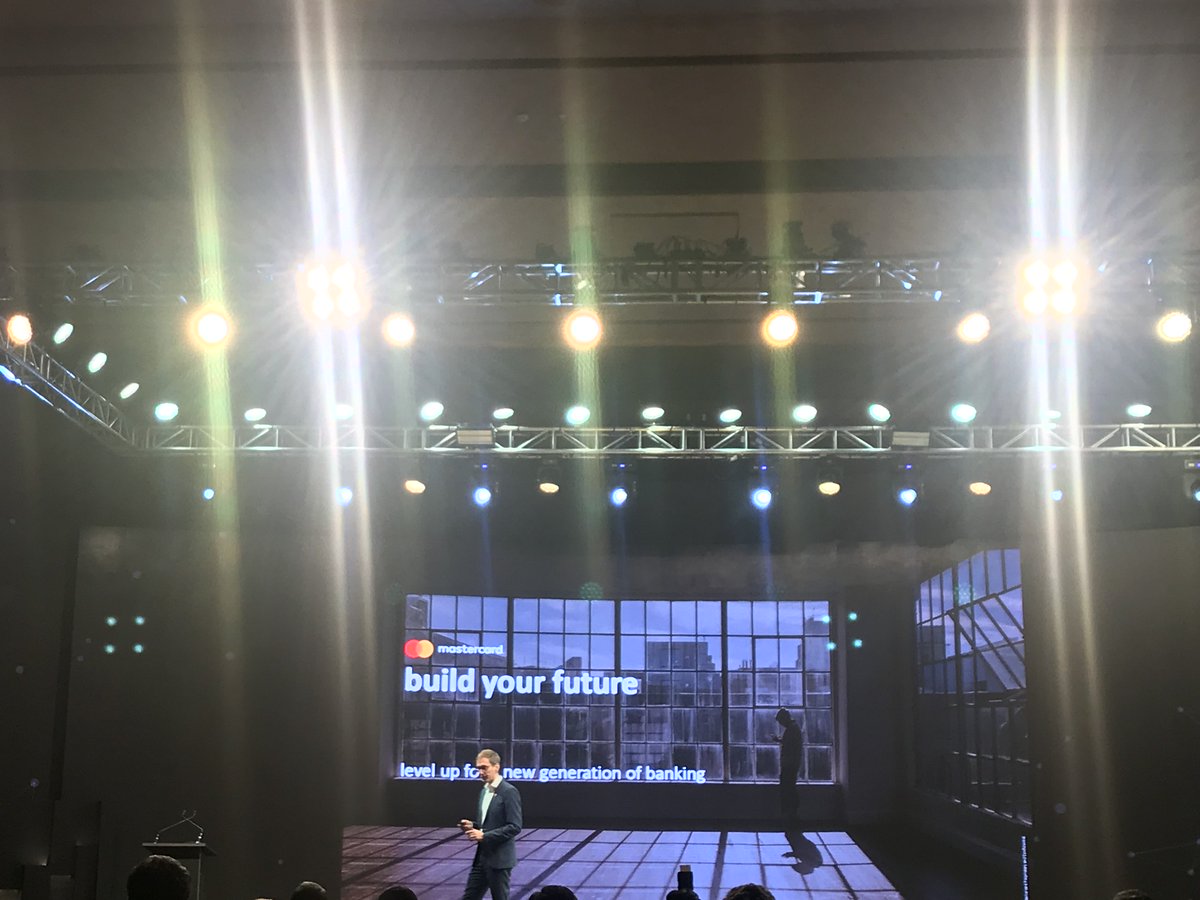 HufrishAibara's tweet image. India will have 4.7 Bn #ConnectedDevices by year 2020. An average of 4 devices per person all of it making a drastic change in the way we interact. All this and much more as we Begin Day 2 on a #highnote with @TobiasPuehse @mastercardindia