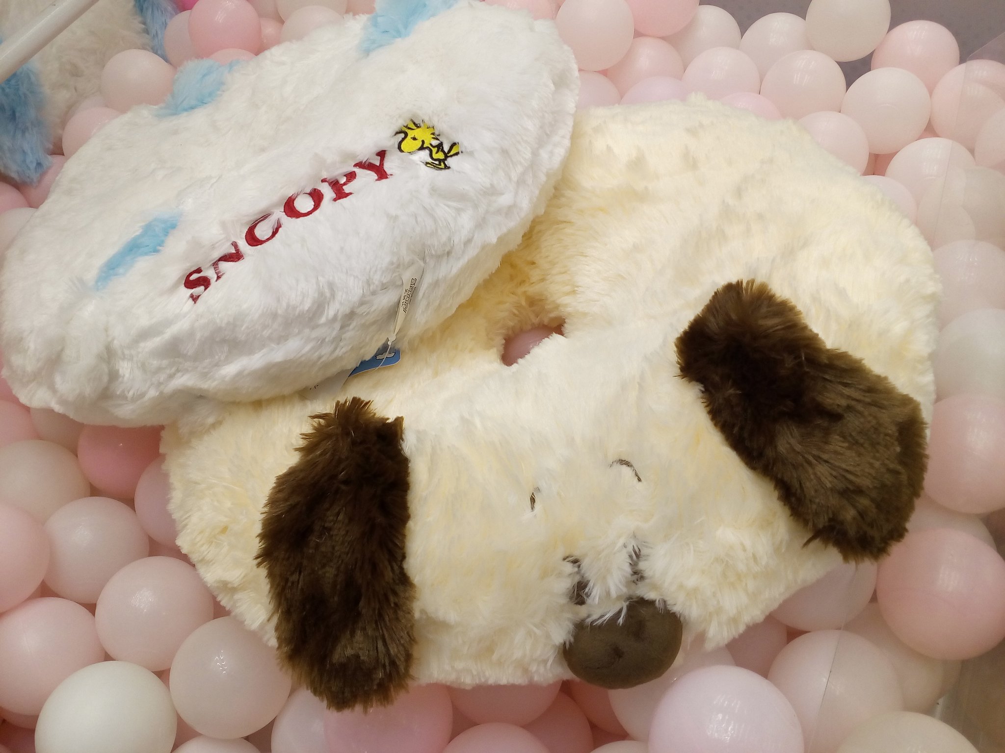 ラウンドワンスタジアム宮崎店 スヌーピー 円座クッション2 ラウンドワン限定 スヌーピーのドーナツクッション 全3種類ご用意しております ラウワン宮崎店 スヌーピー 円座クッション ラウンドワンスタジアム宮崎店 スヌーピー 円座クッション2 ラウンドワン限定 スヌーピーのドーナツクッション 全3種類ご用意しております ラウワン宮崎店 スヌーピー 円座クッション