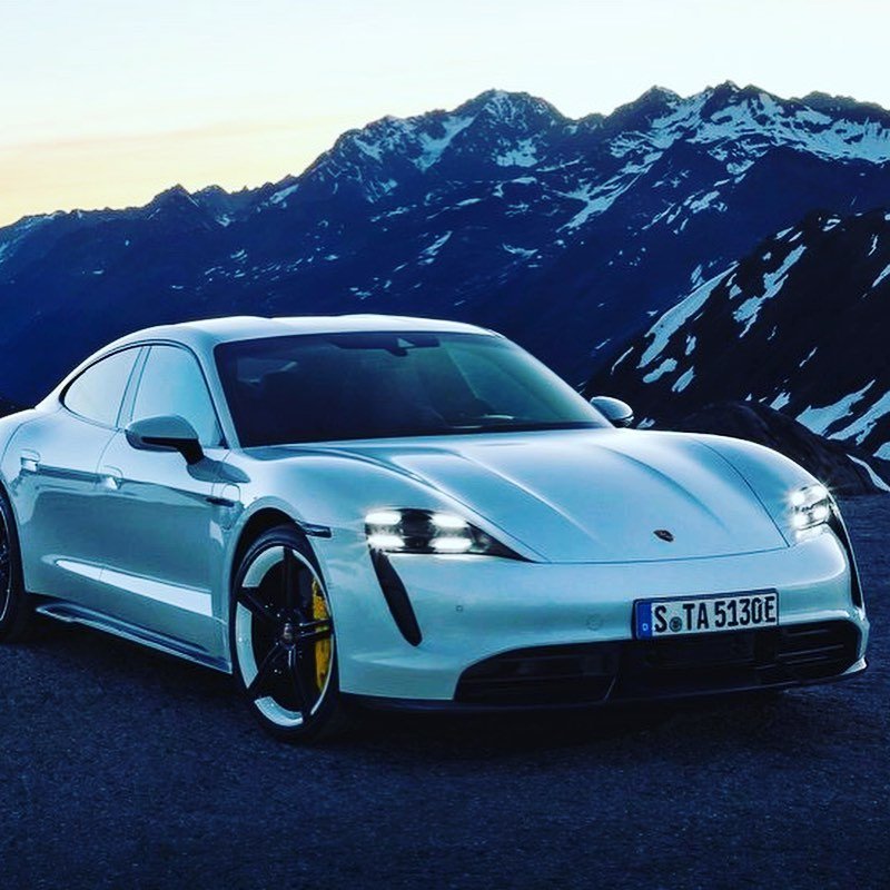 RealCarsSA1's tweet photo. Finally! This is the all-electric @porsche #Taycan! Top spec model is called the #TurboS with 560kW, 412km range and a sprint time of 0-100km/h in 2.8 seconds. @porsche_southafrica #allelectric #electriccar https://t.co/5WvJRXyUbs