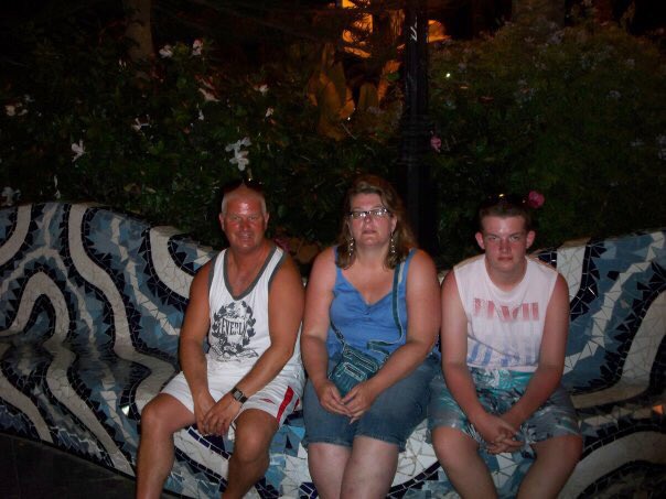 fionamarshall88's tweet photo. 3 years ago today our lives were shattered, we think about you everyday, love today and always Brian 💔 https://t.co/WIgt20ea2e