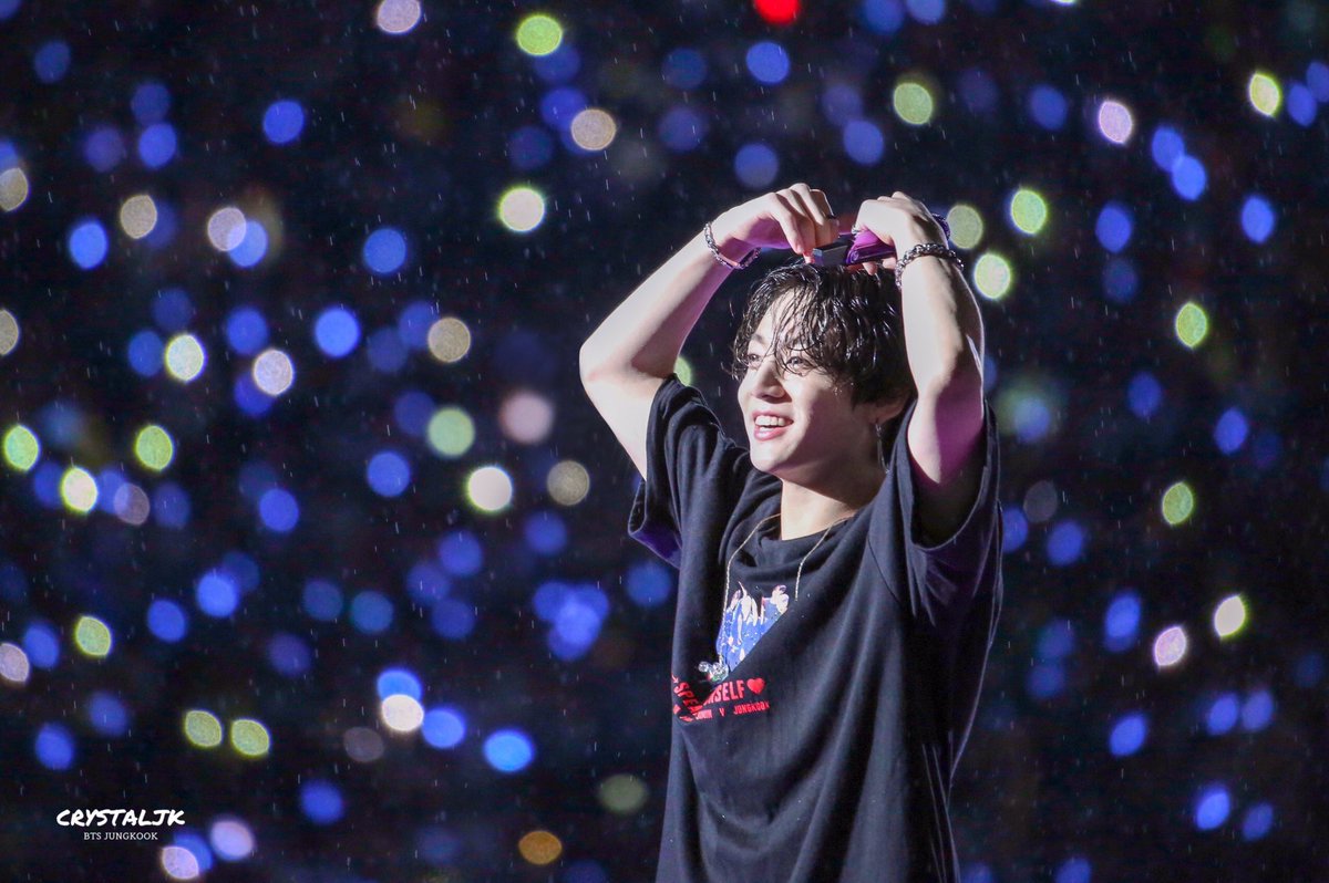 kookpiics's tweet photo. ✨💜
#JUNGKOOK #전정국 #정국 @BTS_twt https://t.co/8tQVKGEYkM