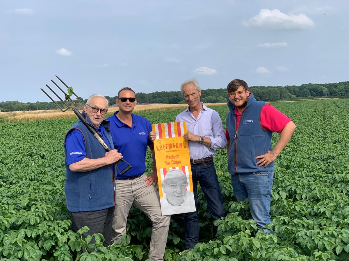 Working with our growers to bring you the best tasting product all year round #best #taste #tasting #food #UK #farming #fresh #potatoes #seasonal #eating #home #linwoodcrops #produce #thebest #freshfromthefarm #growers #tastingisbelieving #perfectforchips #chips