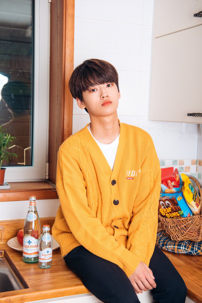 OUI_ent's tweet photo. [#강석화][NEWS] ‘프로듀스X101’ 강석화, 새 소속사 둥지 틀고 프로필 화보컷 공개 (출처 : 스포츠월드 | 네이버 TV연예) 

https://t.co/BbOrJAvNvc 

#KANGSEOKHWA #OUIentertainment https://t.co/m7ALspoZLM