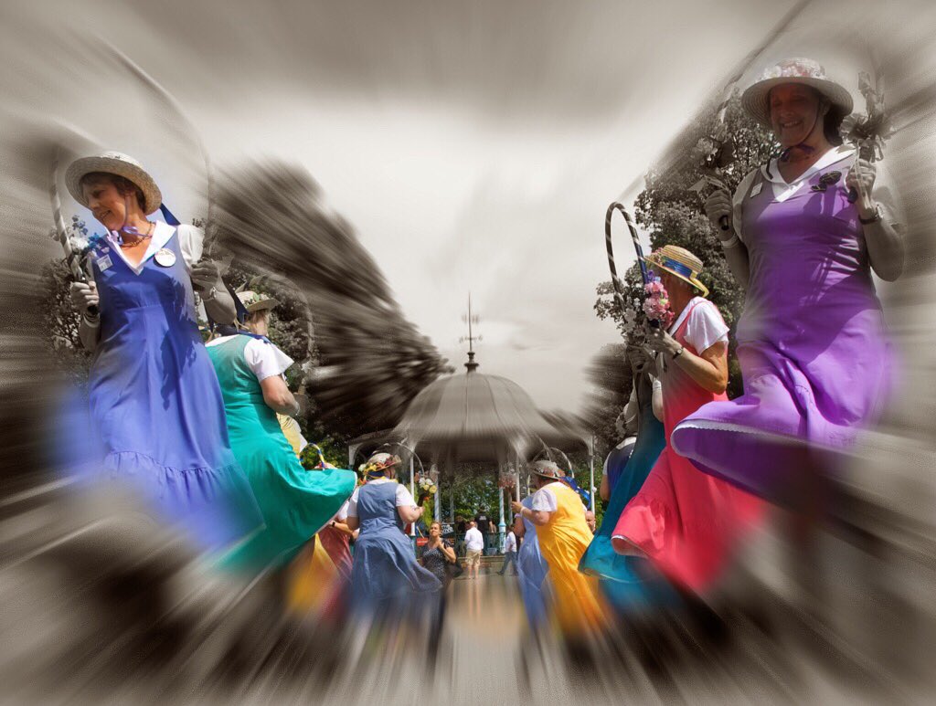 shrewsmorris's tweet photo. Good Morning everyone, we hope you can all have a super Thursday. Weβre back at practice tonight after a summer dance break and weβre going to be very busy this month. #giantbuilding πππ https://t.co/kTsFMbSPxB