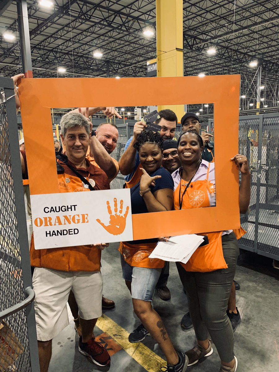 Michelle posing for her moment in sims fame! She was caught orange handed in that green zone! <a href="/kmcgee32/">Ken McGee</a> <a href="/TravisM17706048/">Travis Moore</a> <a href="/HartMeka/">Meka</a> @HomeDepot5085 <a href="/JoseVer14014134/">Jose Vera</a> @JohnWil5085