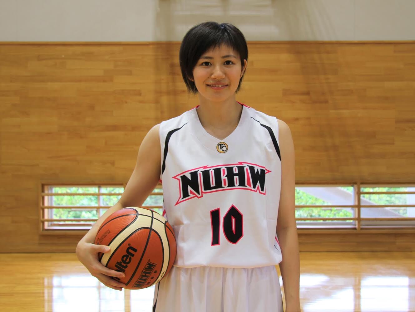 新潟医療福祉大学 Auf Twitter 本日 新潟スポーツマガジン スタンダード新潟 様より 男女バスケ部が取材を受けました 10月10日発売の10 11月号にて紹介される予定です 女子バスケ部の新ユニフォームもお披露目されましたよ バスケ 女バス 男バス 取材
