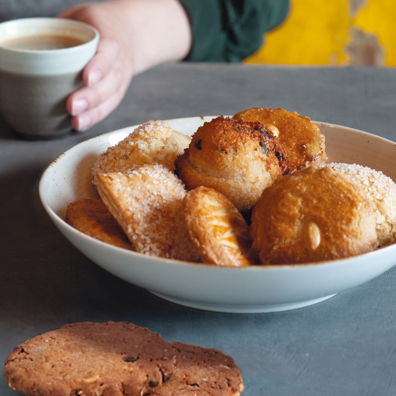 Welke is jouw favoriet? #minikoeken #altijd5+1gratis
👍 mini gevulde koek
❤️mini boterkoek
🐵mini appelflap
🎈mini amandelbroodje
🍪speltkoek
🎁mini kokosmakroon