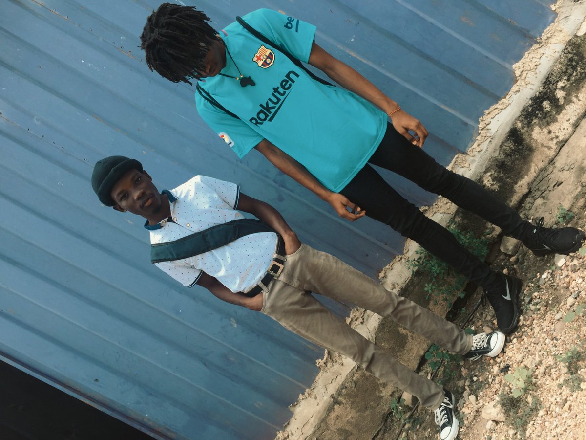 TheARTquake_'s tweet photo. Stream the new EP. 

#asquaddeycome 
#PressKit 

https://t.co/9ruAHKzn2t
📸 @NiiMoLikesIt https://t.co/cxZgauj8mk