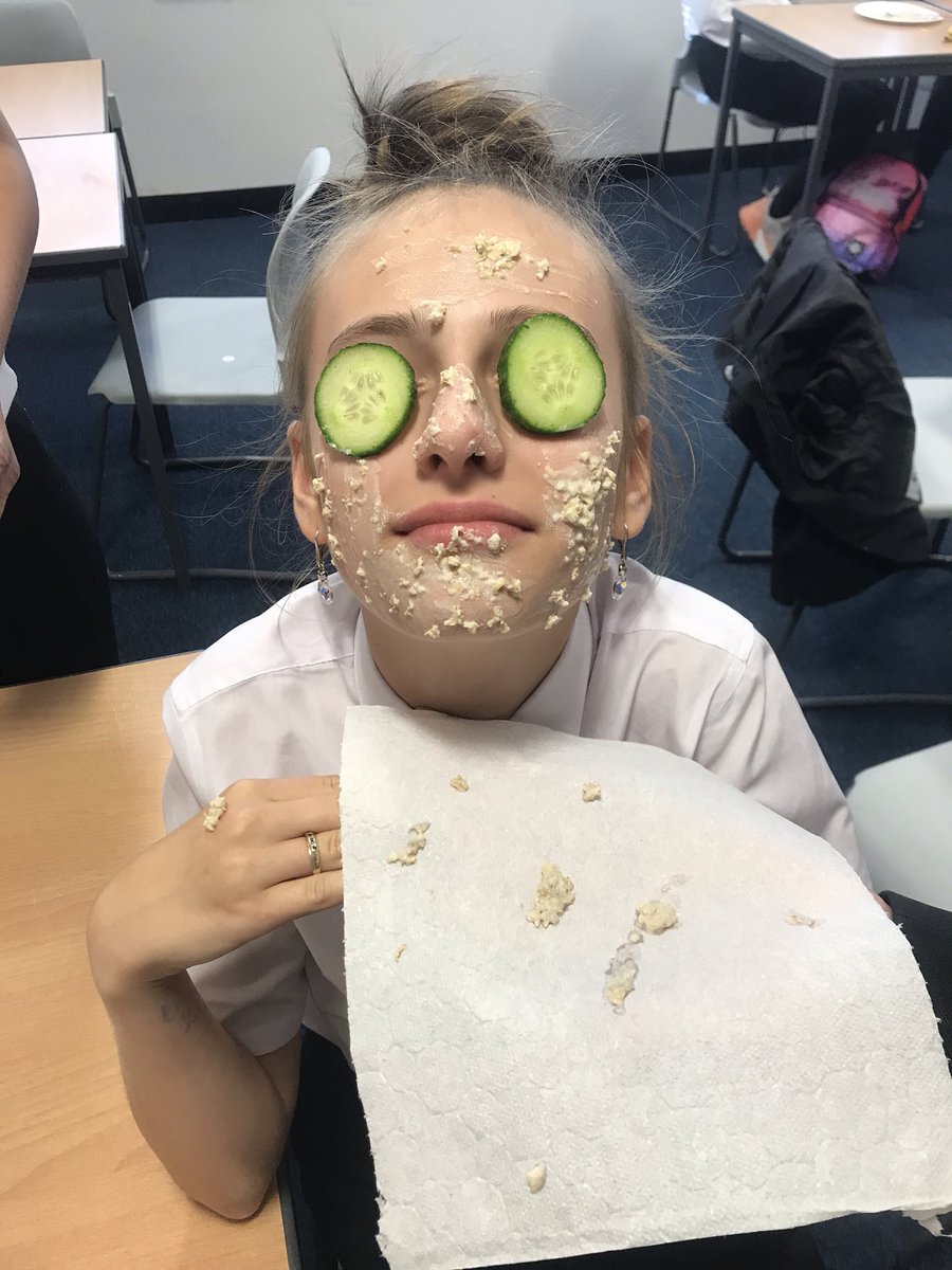 Miss Donald’s Beauty Basics elective had a great time making natural face masks yesterday #relaxing #mentalhealthboost #beauty