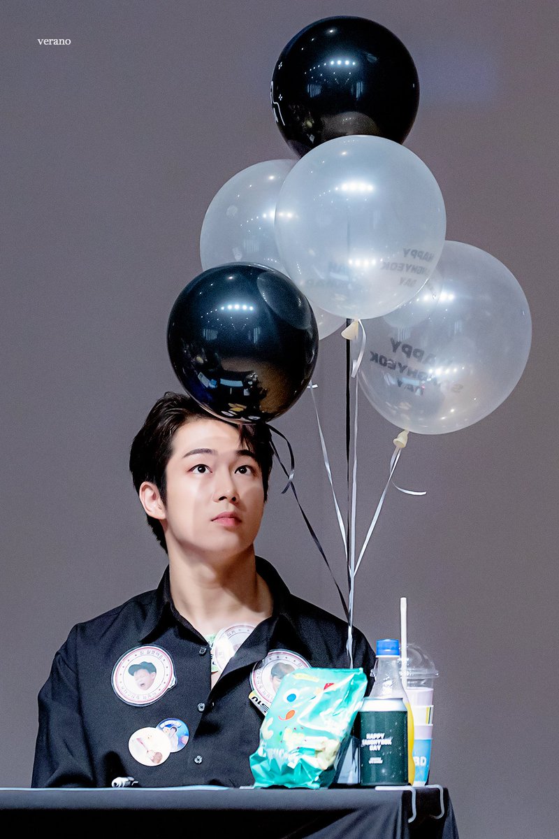 hey_verano724's tweet photo. 190719 명동팬싸 
🙃

#다원 #DAWON #ダウォン #SF9
@SF9official https://t.co/jkVWCpJIKM